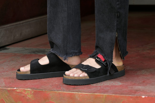 hobo｜ホーボー｜COW LEATHER SANDAL with FIDLOCK BUCKLE｜公式通販 ...