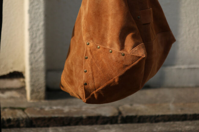 SEVEN BY SEVEN LEATHER TOTE BAG - COW SPLIT LEATHER - Blog