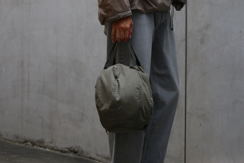 新品 unlikely 25AW MIL ヘルメットバッグ ラウンド オリーブ Unlikely ”MIL” HELMET BAG ROUND - Blog